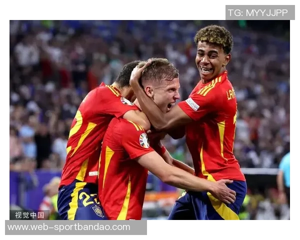 弗里克称赞姆巴佩为当今最佳前锋并透露亚马尔有望决赛首发出战